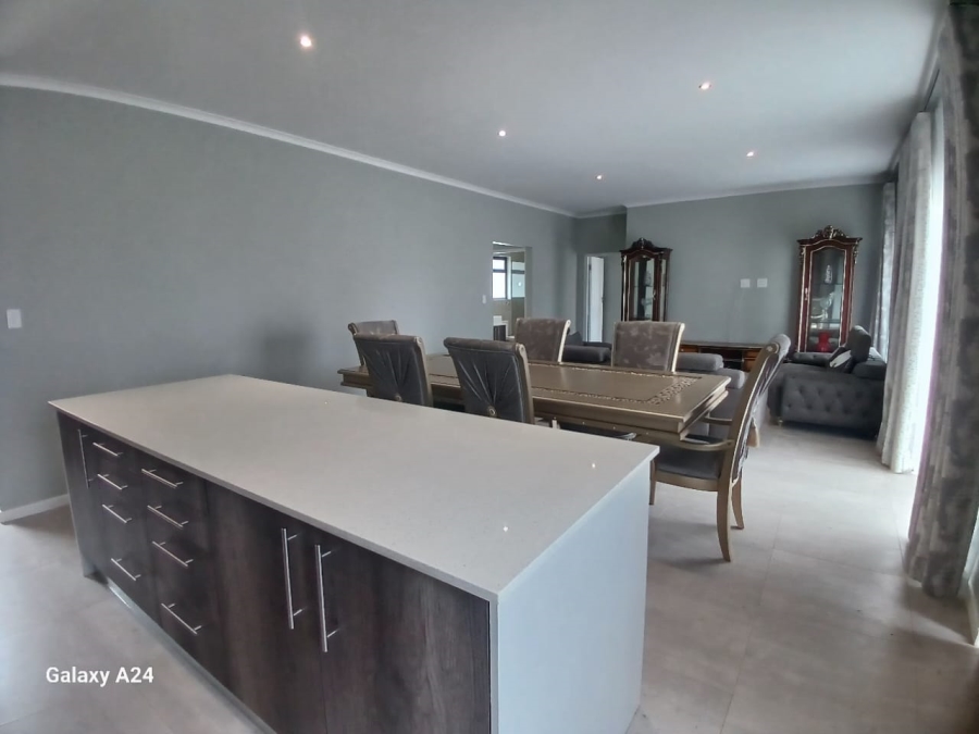 3 Bedroom Property for Sale in Kidds Beach Eastern Cape